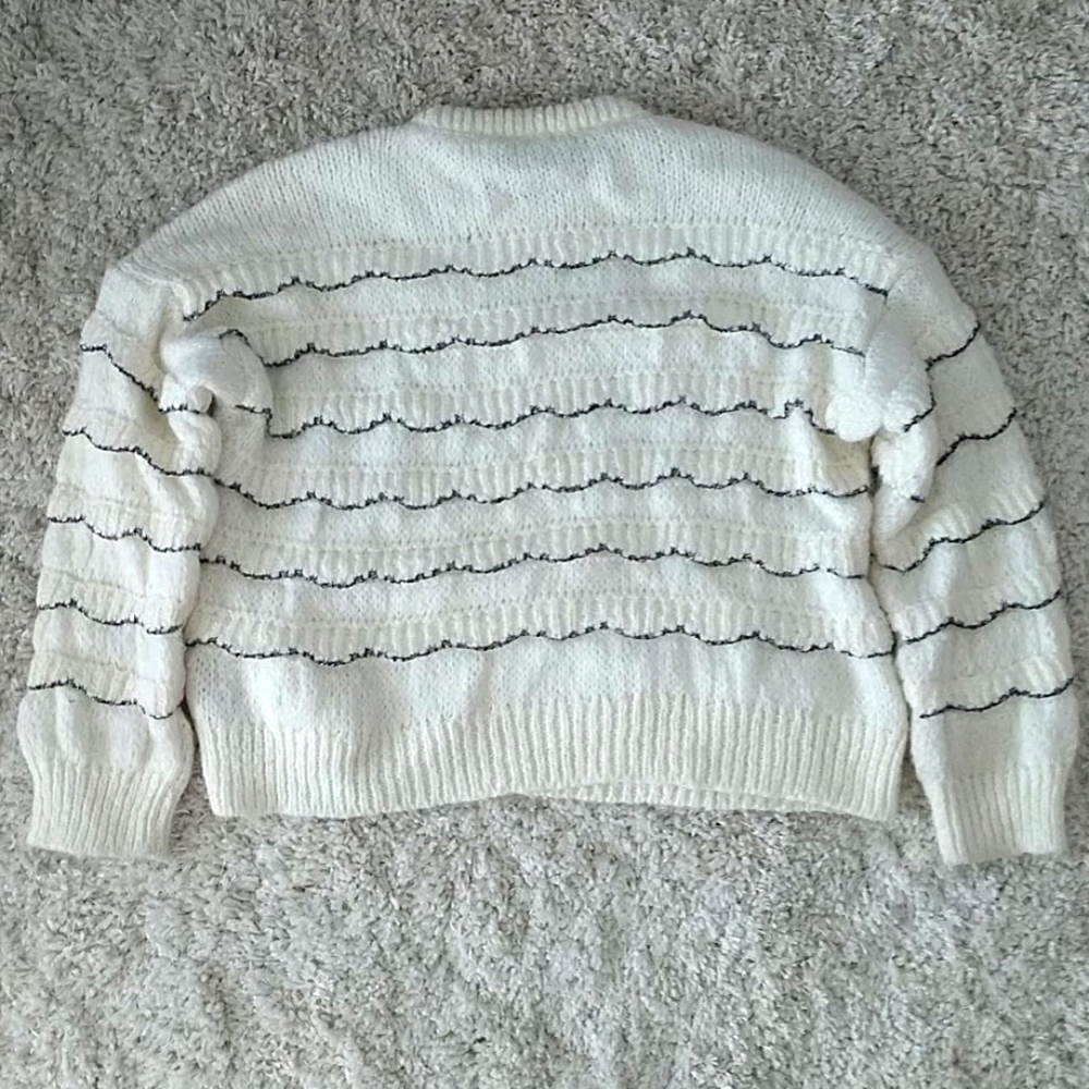 Zara Knit Ruffle Sweater - Picture 2 of 4